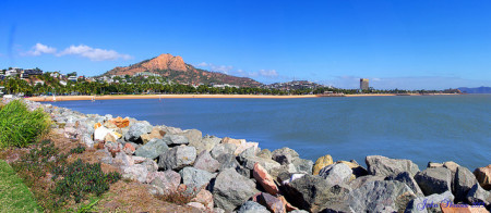 The Townsville Strand by John Skewes